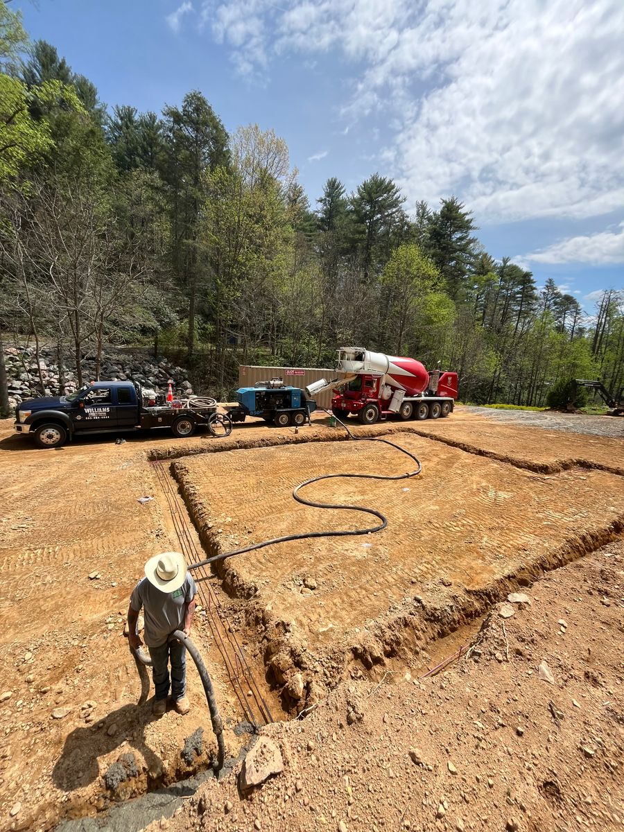 Line Pumping for Williams Concrete Pumping in Knoxville, Tennessee