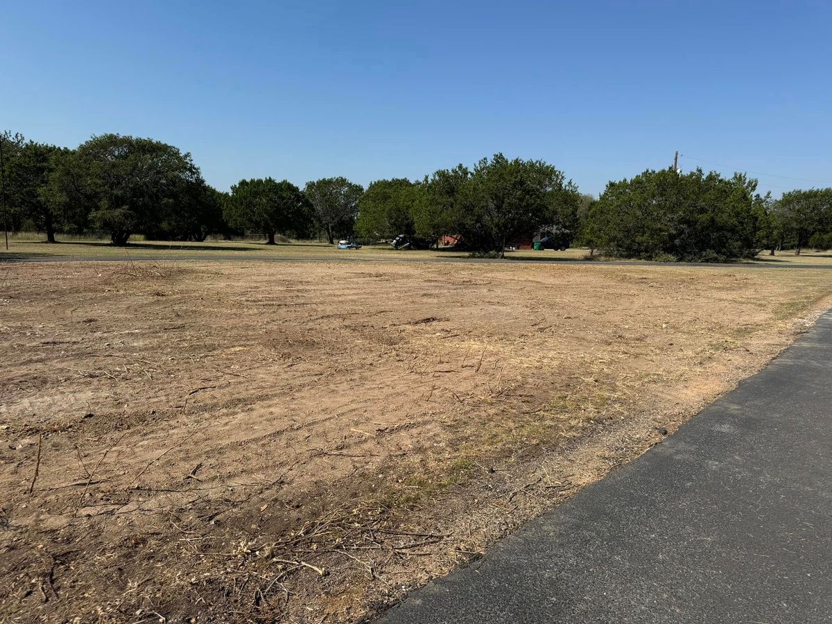 Leveling for MOTEX Enterprises in Kempner, TX