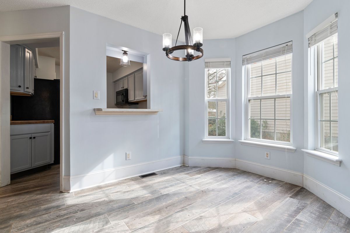 LVP Flooring for Brennan Custom Tiling in Tallahassee, FL