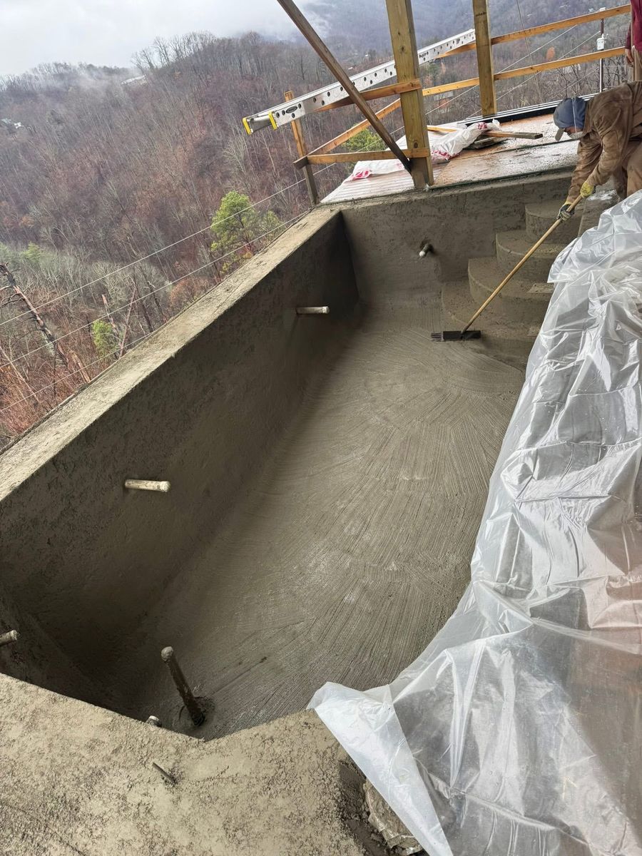 Gunite Pool Construction for Grasshopper Excavating & Pools in Pigeon Forge, TN
