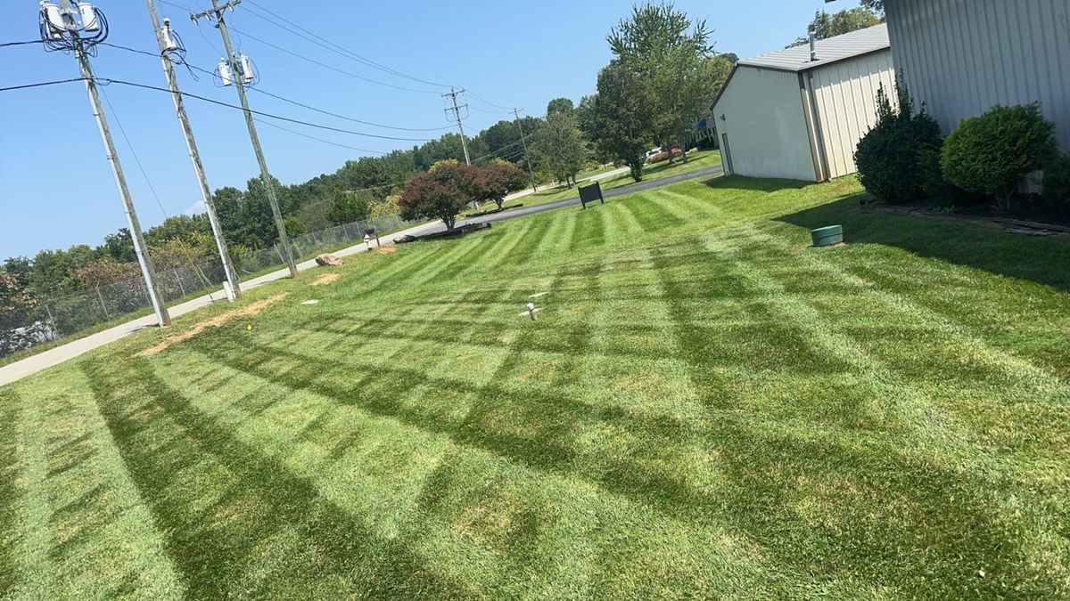 Lawn Maintenance for Brixton’s Lawn Care in Wilkesboro, NC
