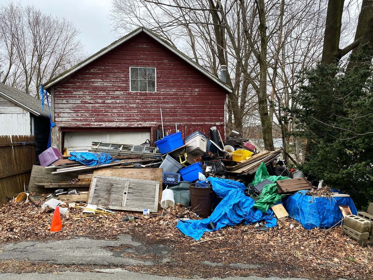 11 Yard Dumpster Rental for Richard and Son's Junk Removal in Raleigh, NC