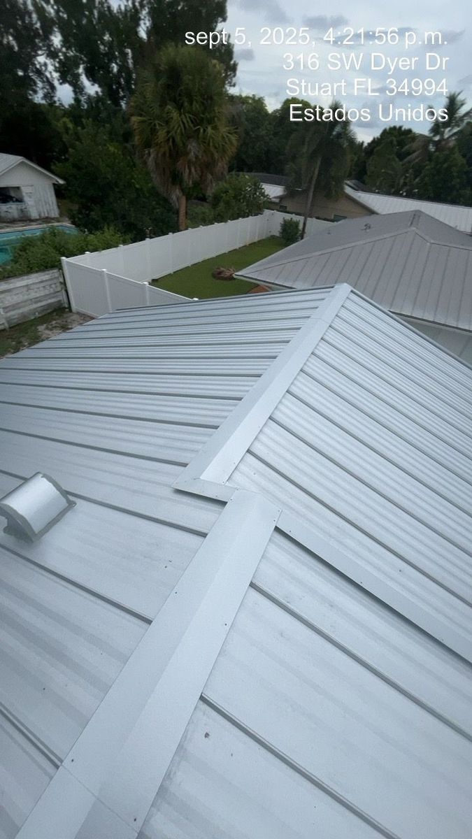 Roof Replacement for Ridgecap Roofing in Port St. Lucie, FL
