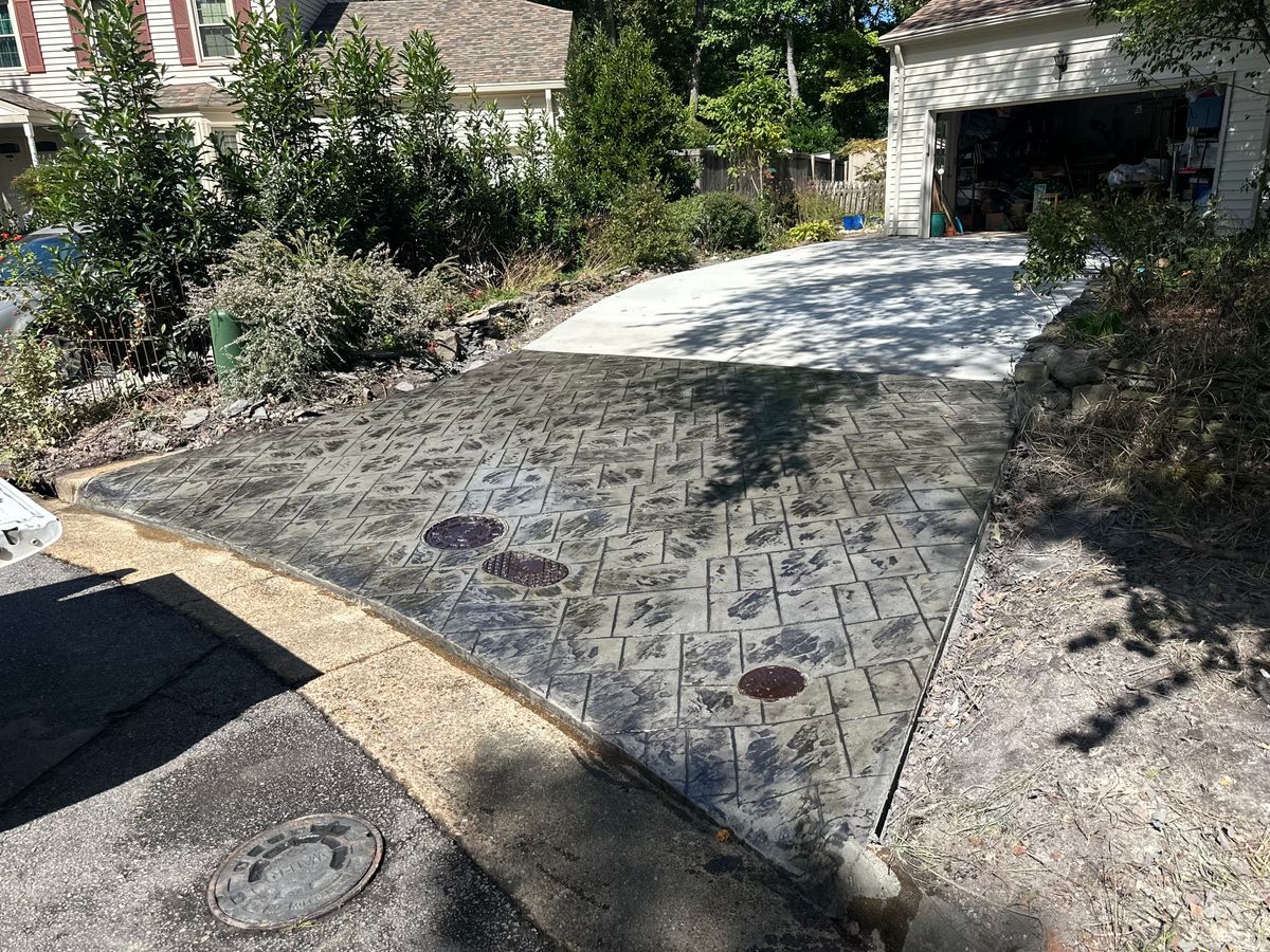 Sidewalk Installation for Contemporary Concrete Construction in Norfolk, VA