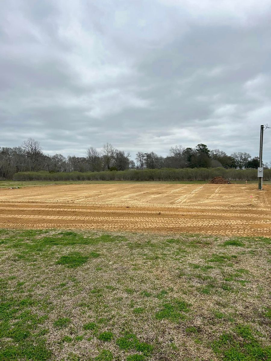 House pads & Driveway Installations for Lambert Equipment Services in Hessmer, LA