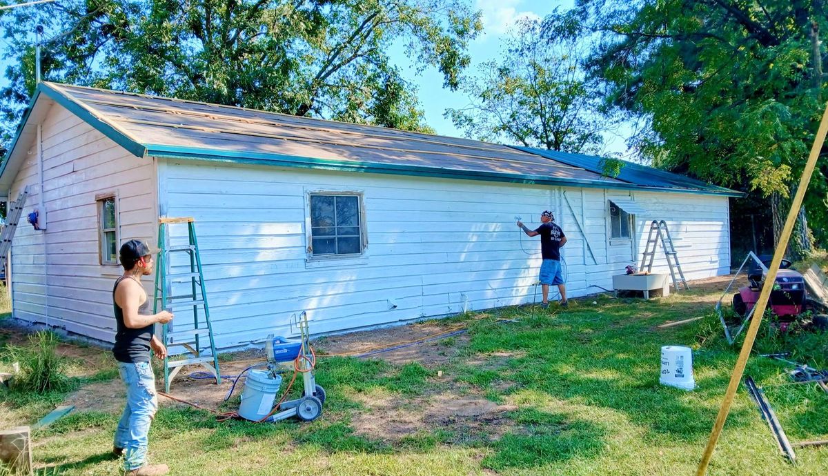 Roofing for Rogers Construction in Mount Vernon, TX
