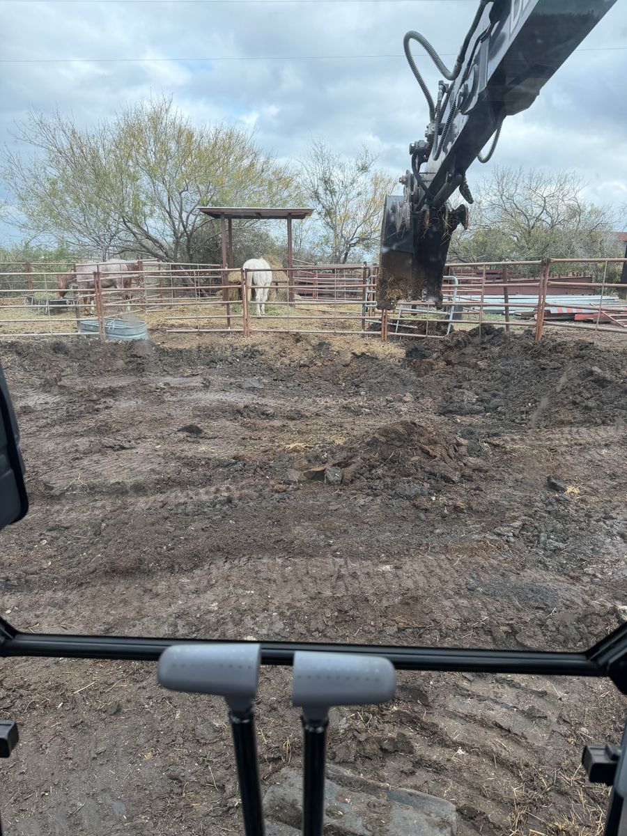 Demolition Services & Land Clearing for Metal Construction in Texas in Seguin, TX