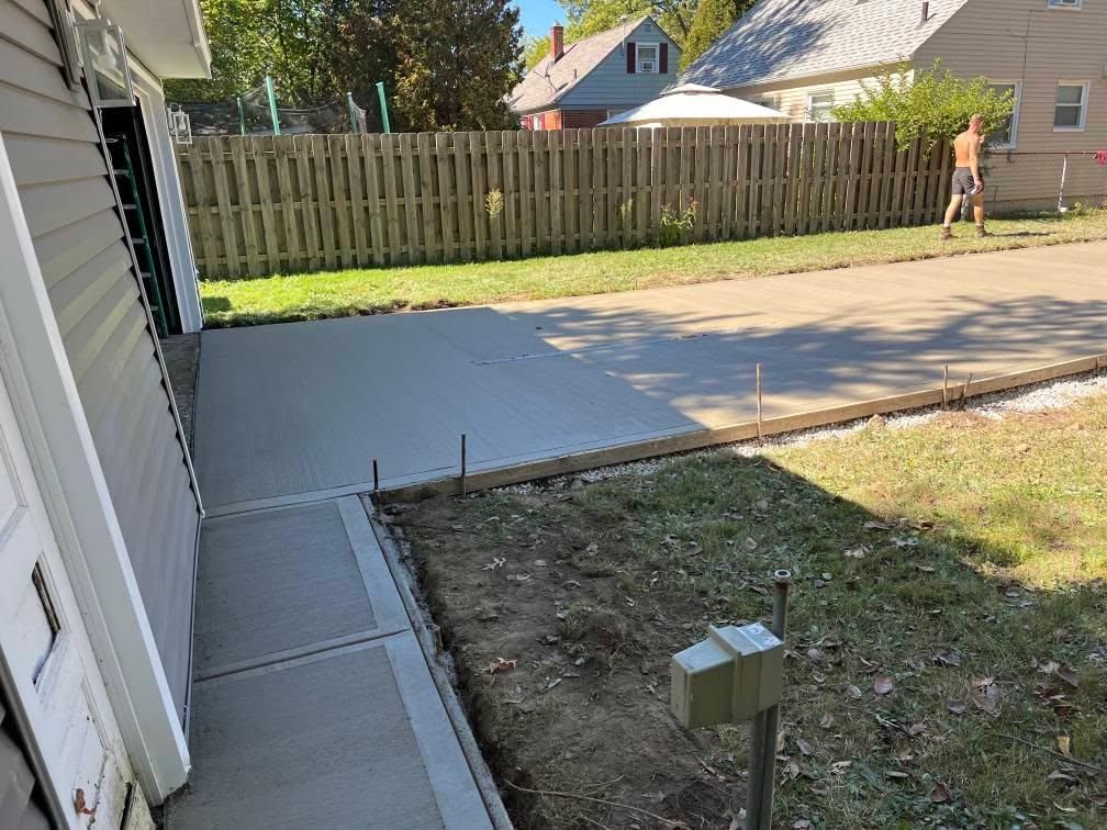 Excavation for Loyal Construction Management LLC in North Ridgeville, OH