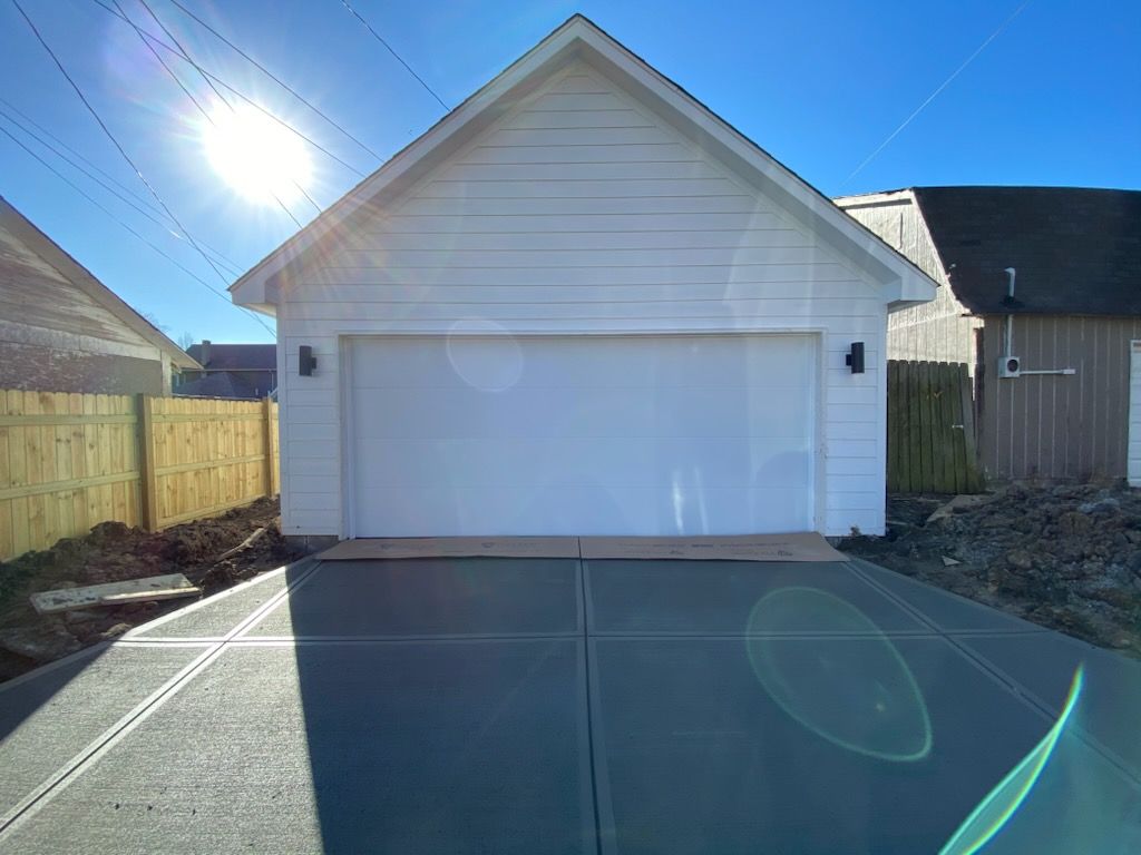 Garage Door Framing for Jones Garage Doors and More in Coatesville, IN