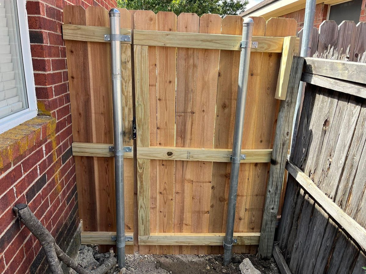 Fence Installation for JSL Woodworks and Contracting in Midlothian, TX