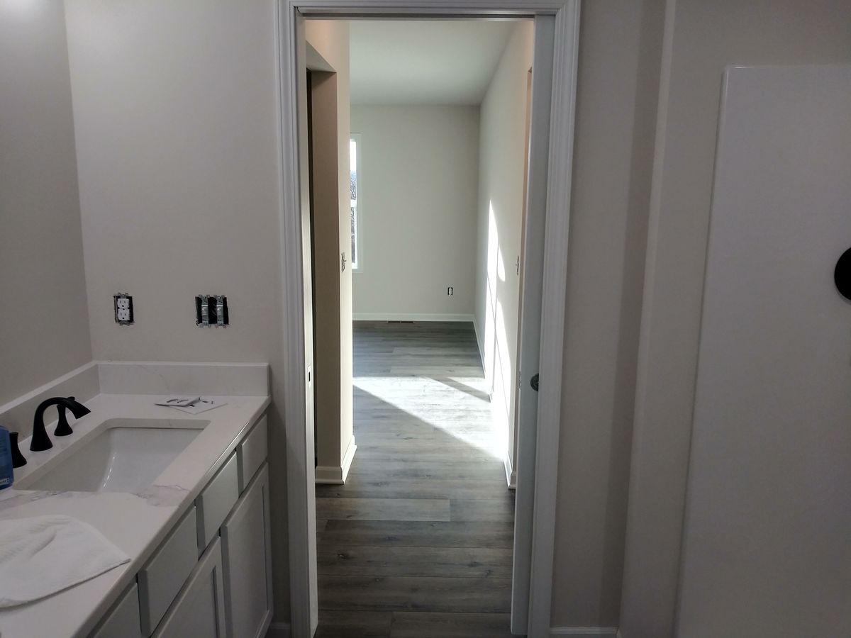 Kitchen and Cabinet Refinishing for Stateline Exterior Home Cleaning in Beloit, WI