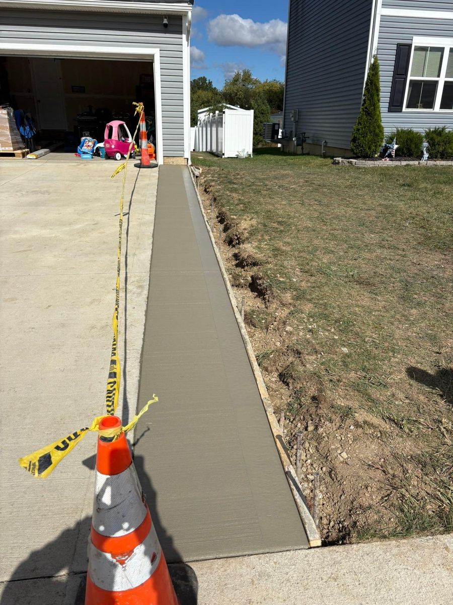 Concrete Slab Construction for Concrete Pros, LLC in Lorain, OH