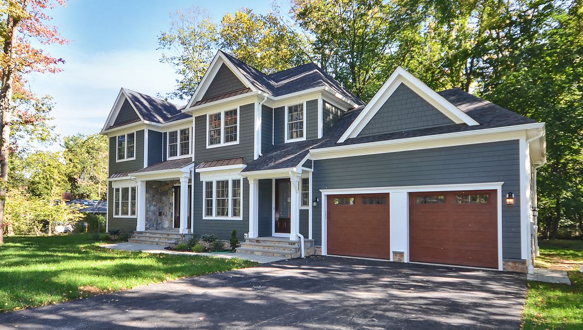 Siding for RJT Custom Builders in Woodcliff Lake, NJ