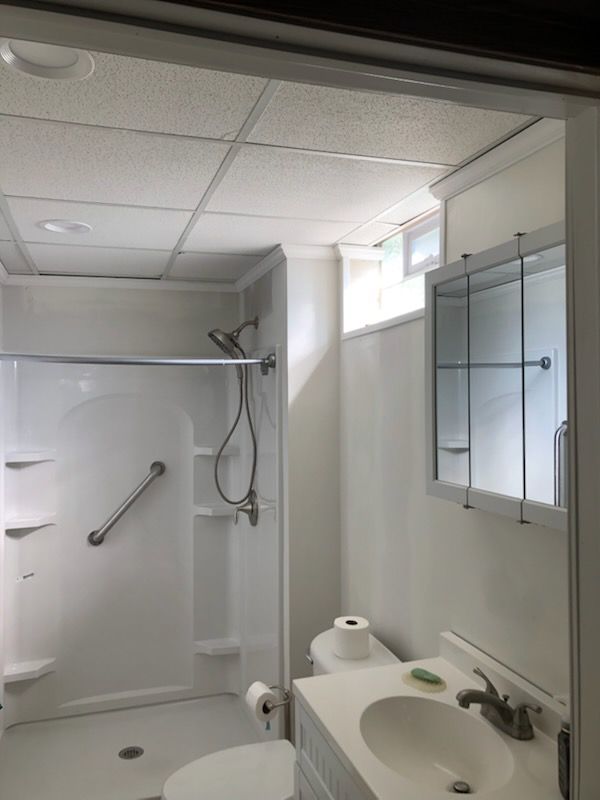 Bathtub to Shower Conversions for Taylor Construction Inc.  in Barberton, OH