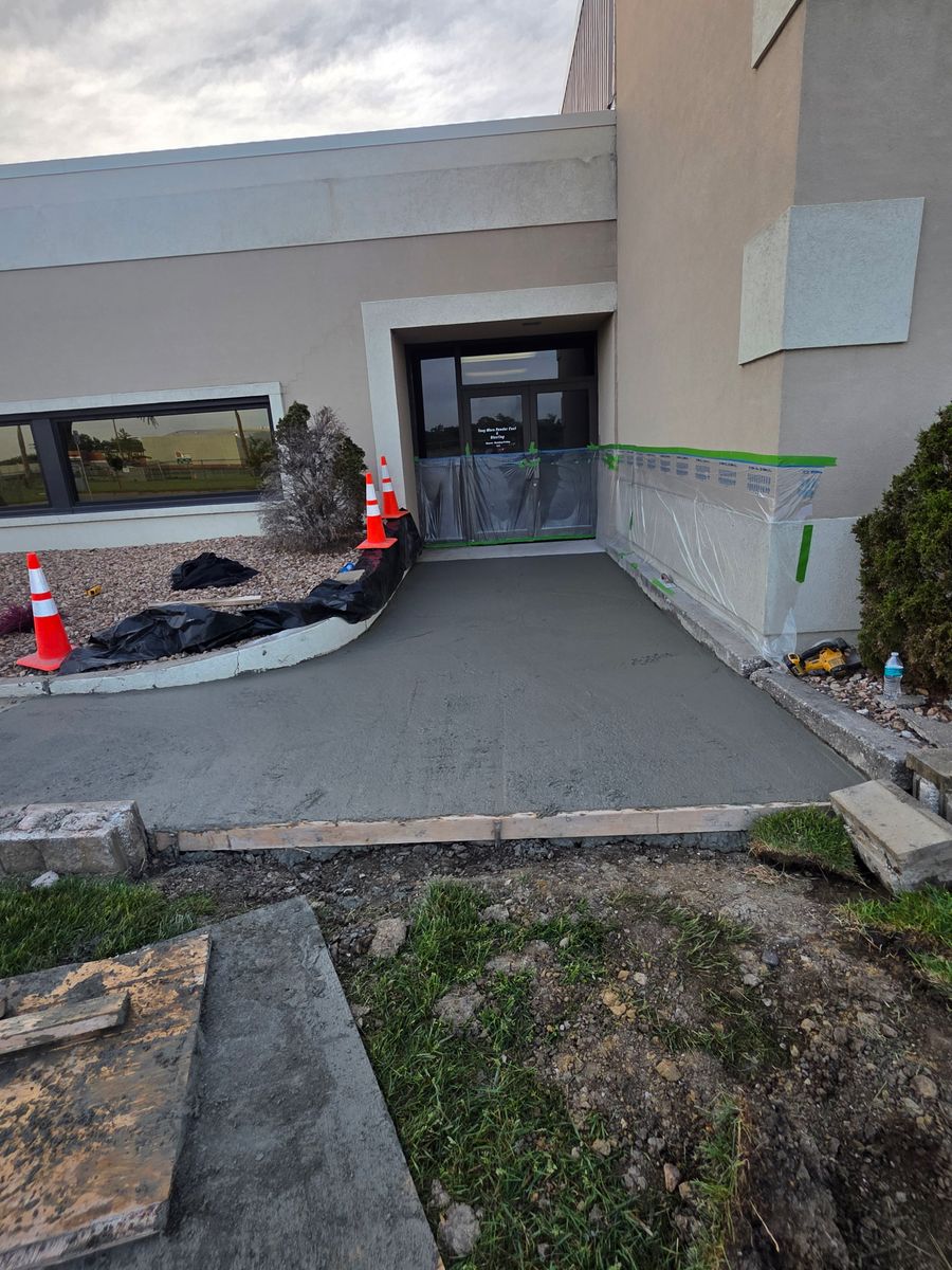 Sidewalk Installation for New Age Concrete in Perry, IA