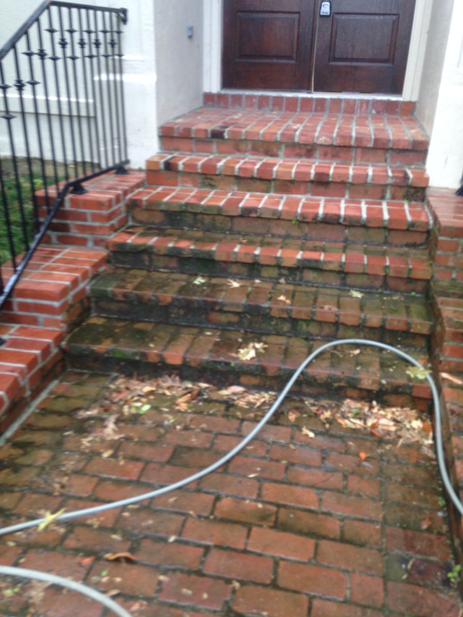 Powerwashing Services for Elite Painting & Restoration in Lafayette Parish, LA