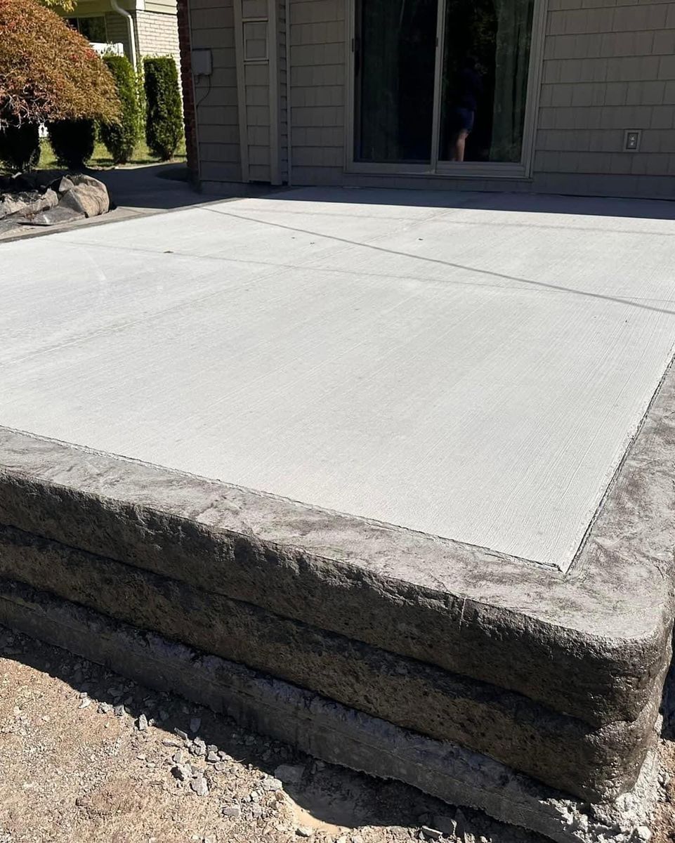 Pool Decks for Crown Cement in Lincoln Park, MI