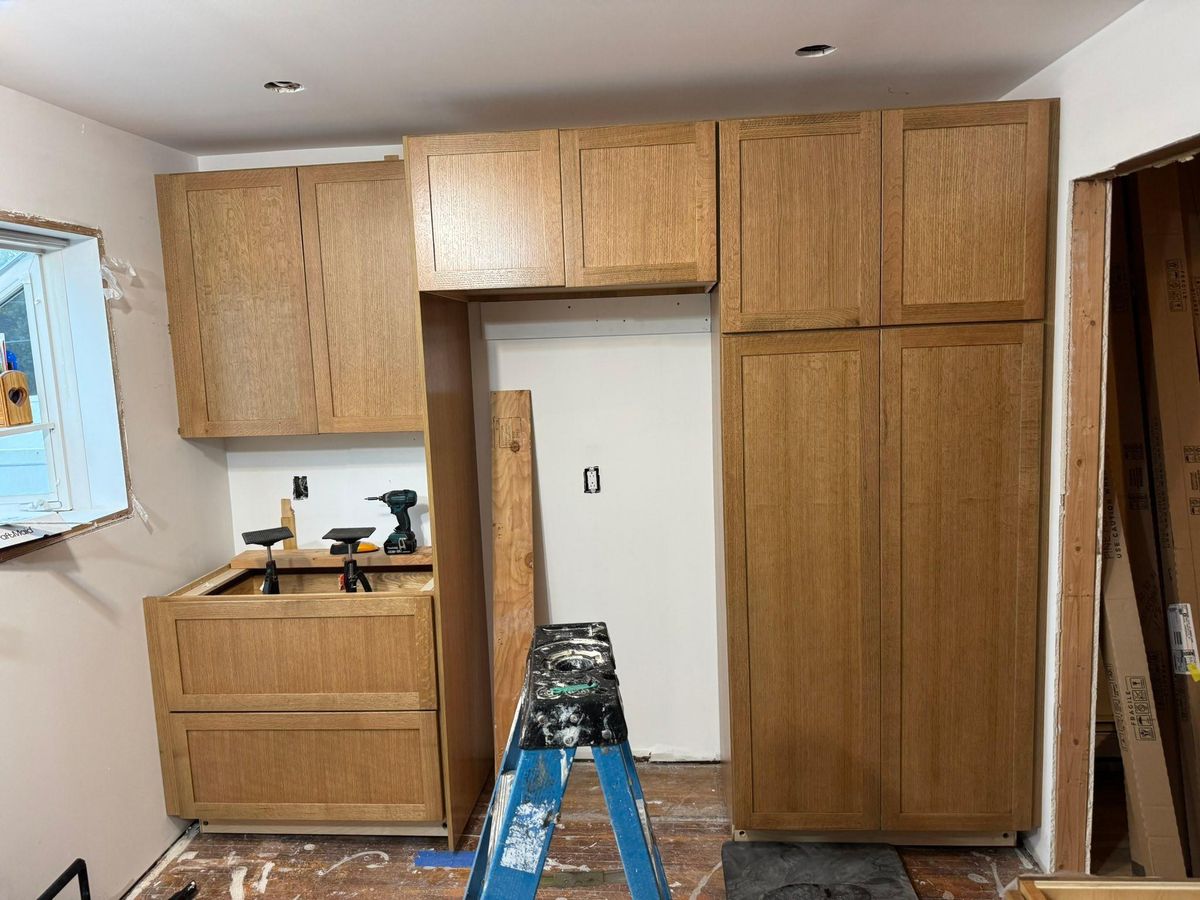 Carpentry for Make It Right Contracting in East Hampton, NY