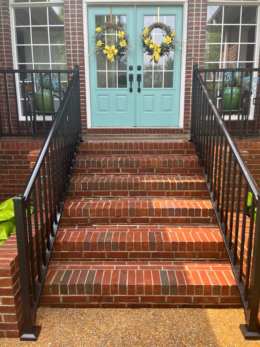 Deck & Patio Cleaning for Diamond Shine Pressure Washing in Paducah, KY