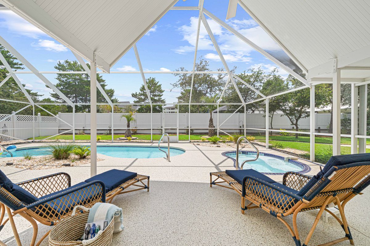 Hardscaping for Everything for the Home Inc. in Destin, FL