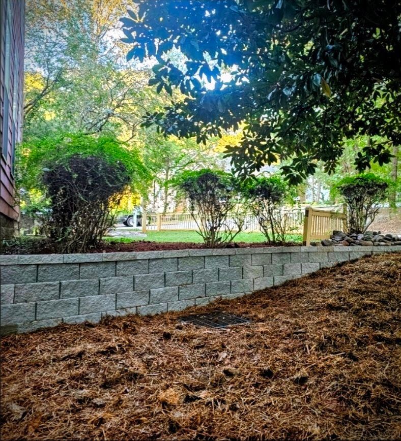 Retaining Walls & Patios for D&D Unlimited Landscaping in Hartwell, GA