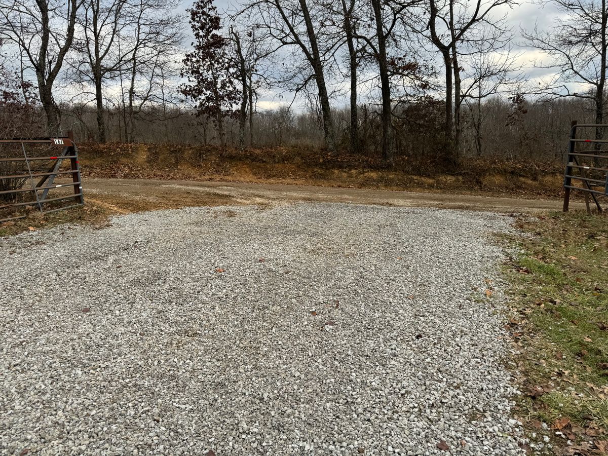 Gravel for KLNAX Enterprises Inc. in Social Circle, GA