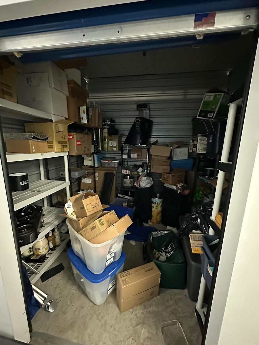Storage/Garage Cleanouts for Junk Heroes in Orlando, FL