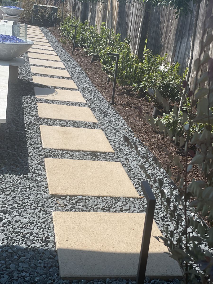 Hardscaping for Atlas Land Design in Creekside Park, TX