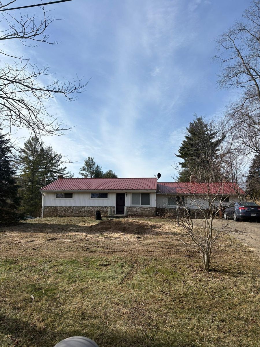 Fall Clean Up for Dig-It Tree Company in Mason, OH