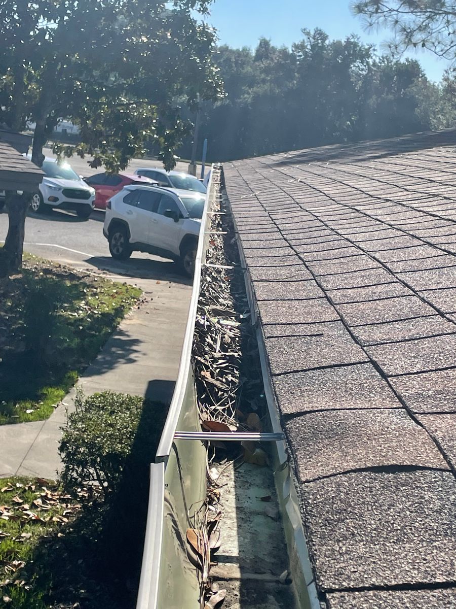 Gutter Maintenance for Precision Exterior Enterprises in Pensacola, FL