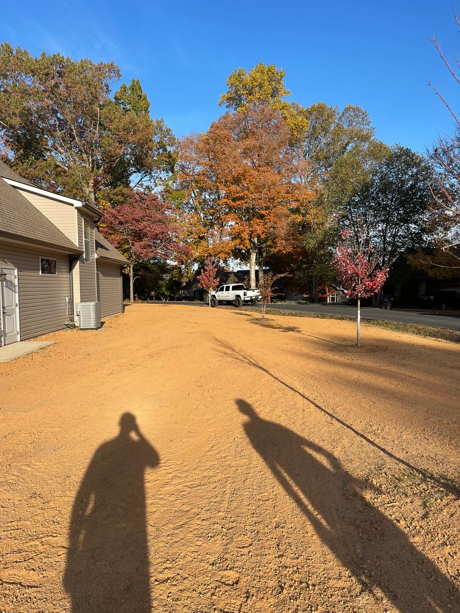 Land Grading for Strange Excavating & Utilities in Lenoir City, TN