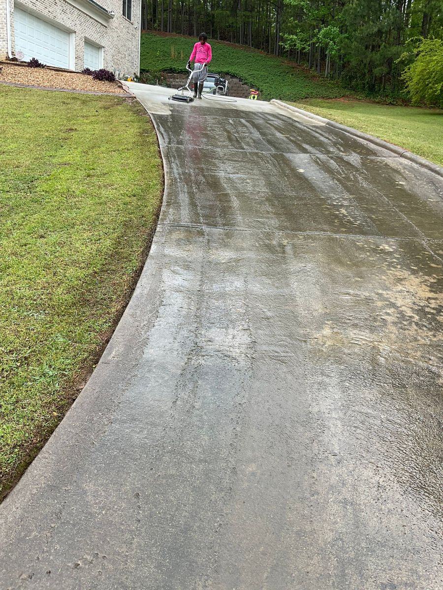 Pressure Washing for New Beginning Landscape & Remodel LLC in Atlanta, GA