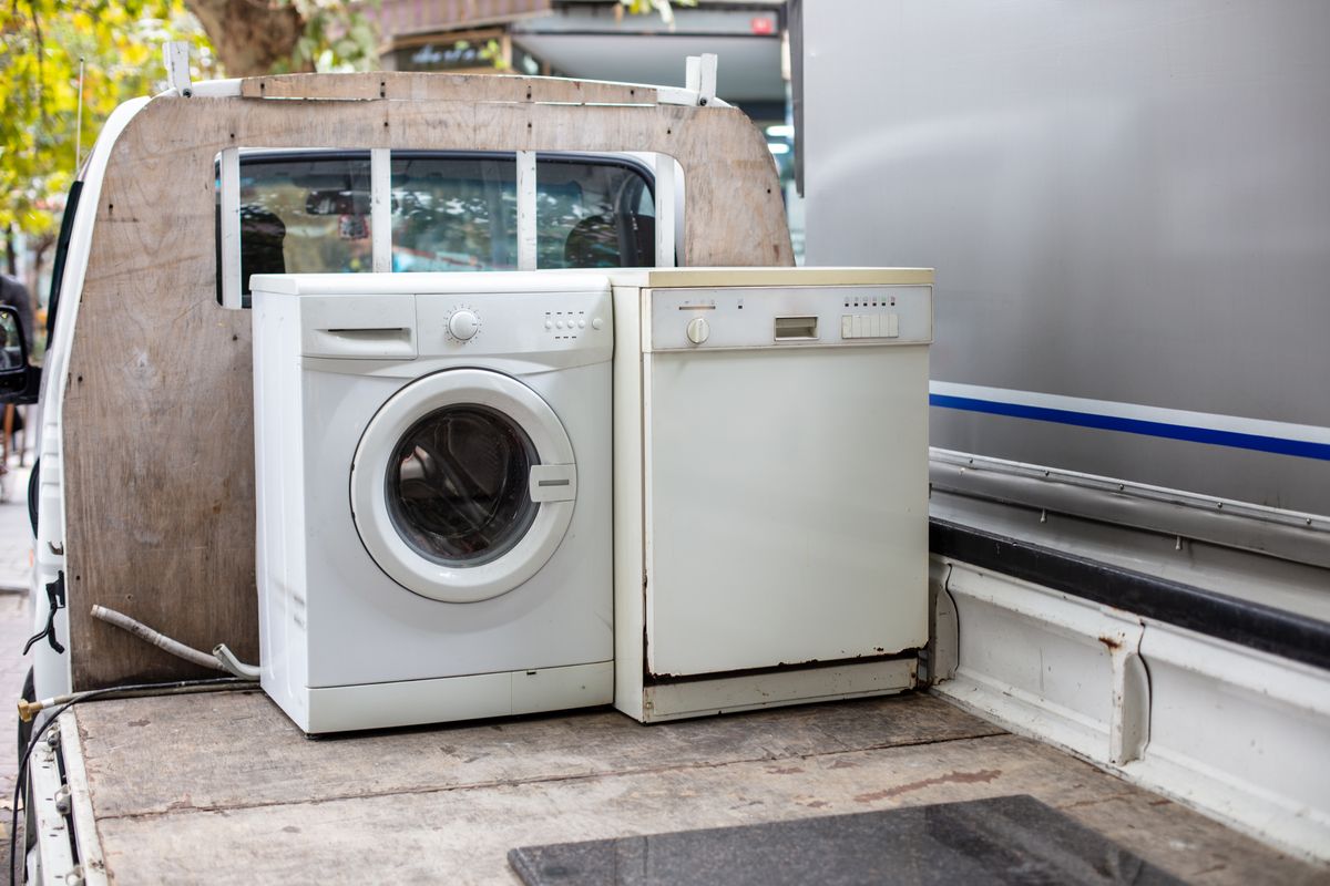 Appliance Removal for T & S Junk Removal in Clarkston, MI