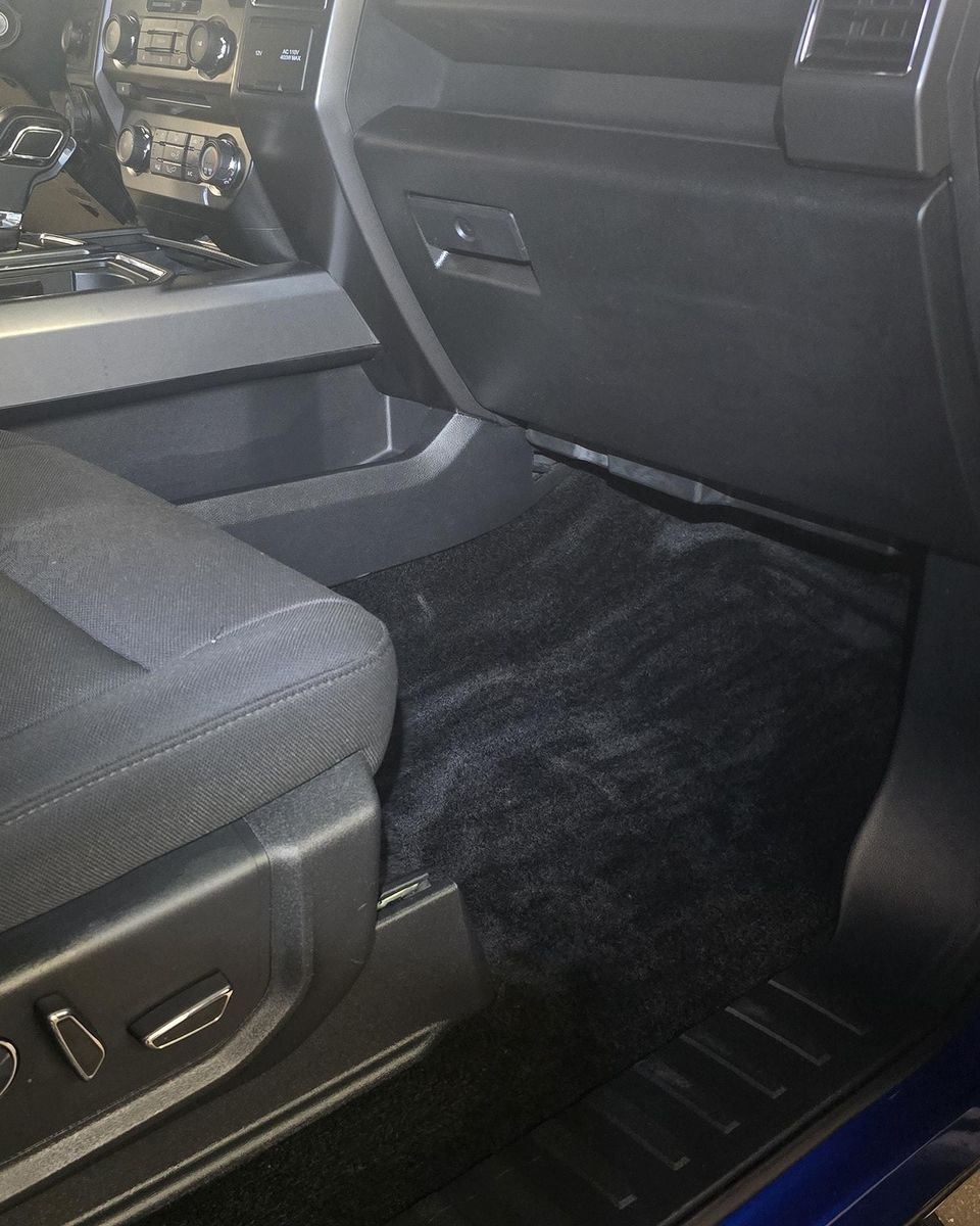 Full Detail Service for Luxury Auto Detail in Peoria, IL