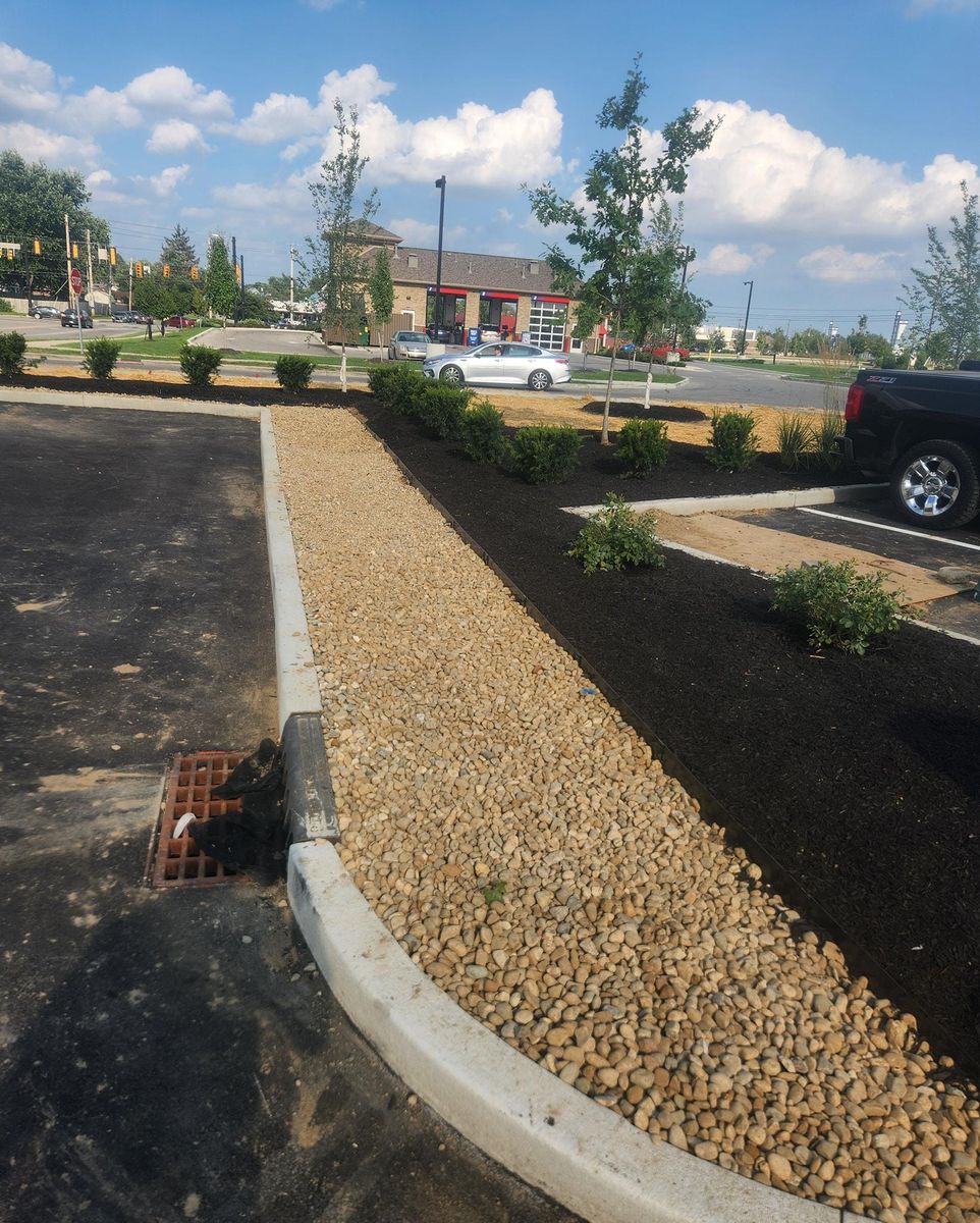 Mulch Installation for Stafford.Works in Hendricks County, IN 
