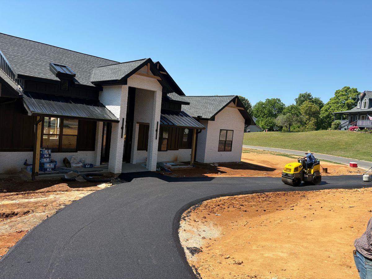 Driveway Paving for Quality Paving in Seymour, TN