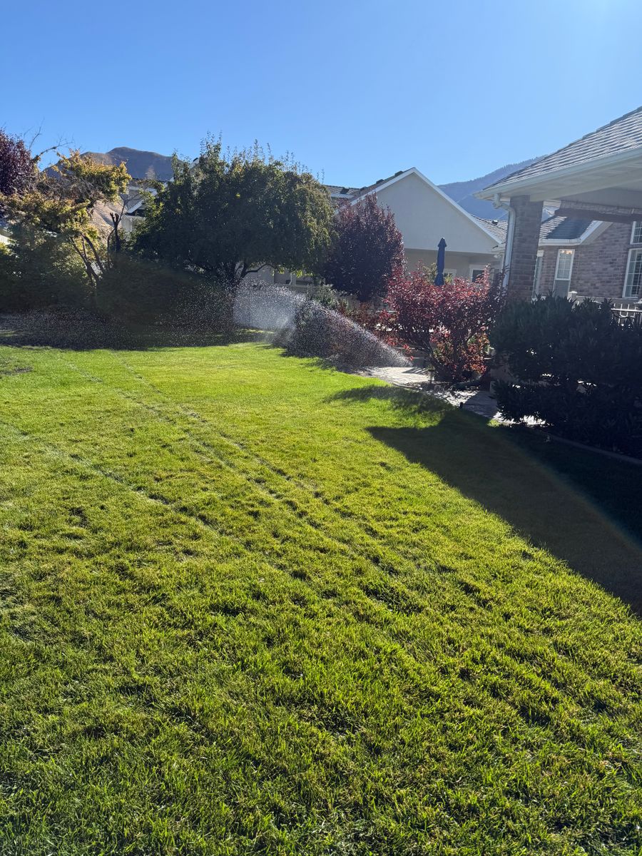 Mowing for Platinum Lawn Service in Santaquin, UT