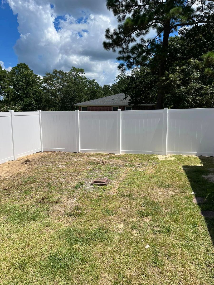 Vinyl Fence for JB Nealy Fence in Elgin, SC