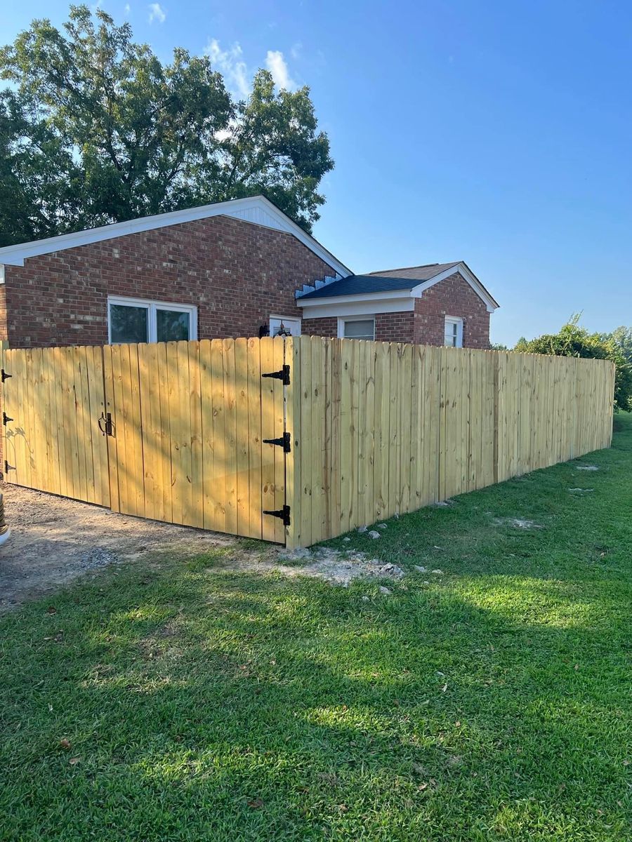 Fence Installation for TG Fencing LLC in Farmville, NC