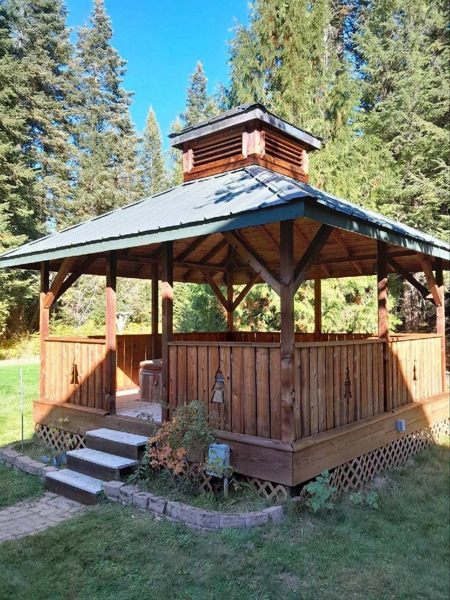 Deck Staining and Sanding for Chewelah Painting in Spokane, WA