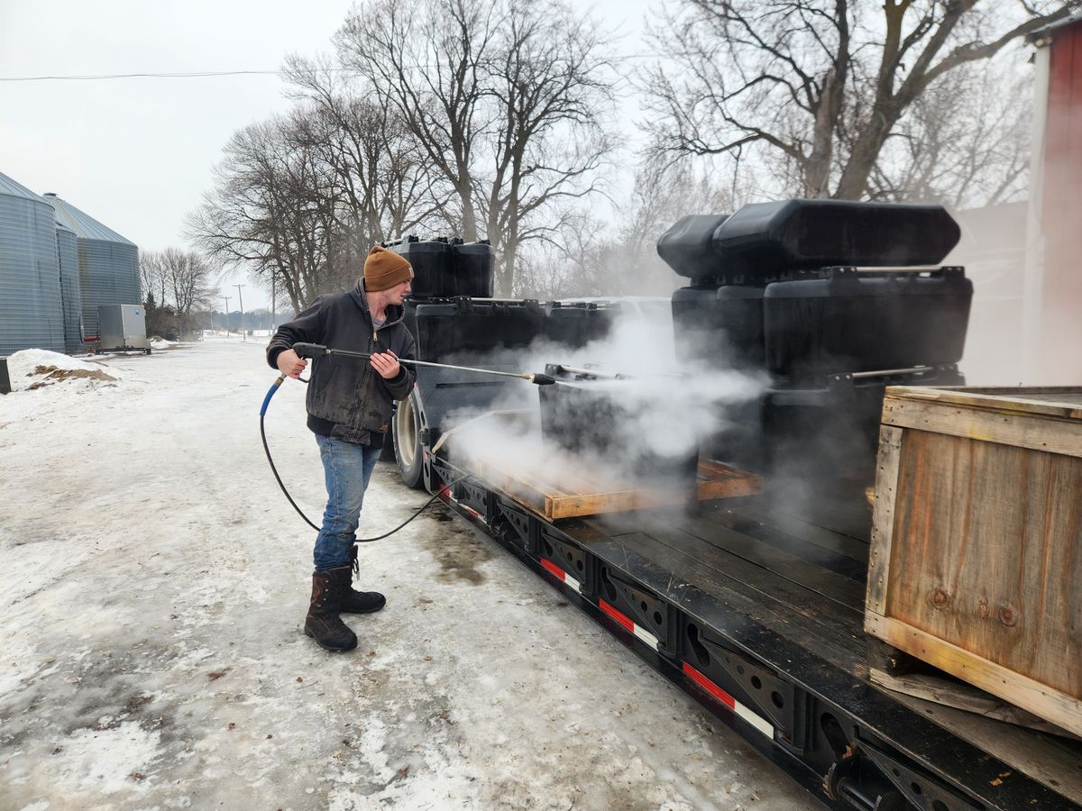 Commercial Power Washing for Smith Power Washing in Grove City, MN