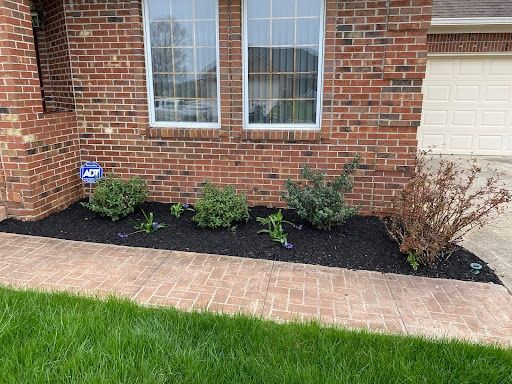 Mulch Installation for Bearforce Lawn Care LLC in Greenfield, IN