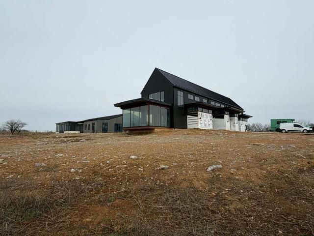 All forms of Siding Metal and Vinyl for KY Gutter Pro & Specialty Roofing Systems in Monticello, KY