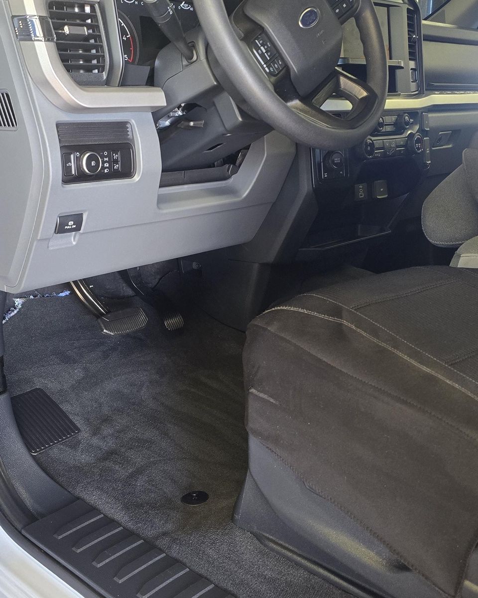 Full Detail Service for Luxury Auto Detail in Peoria, IL