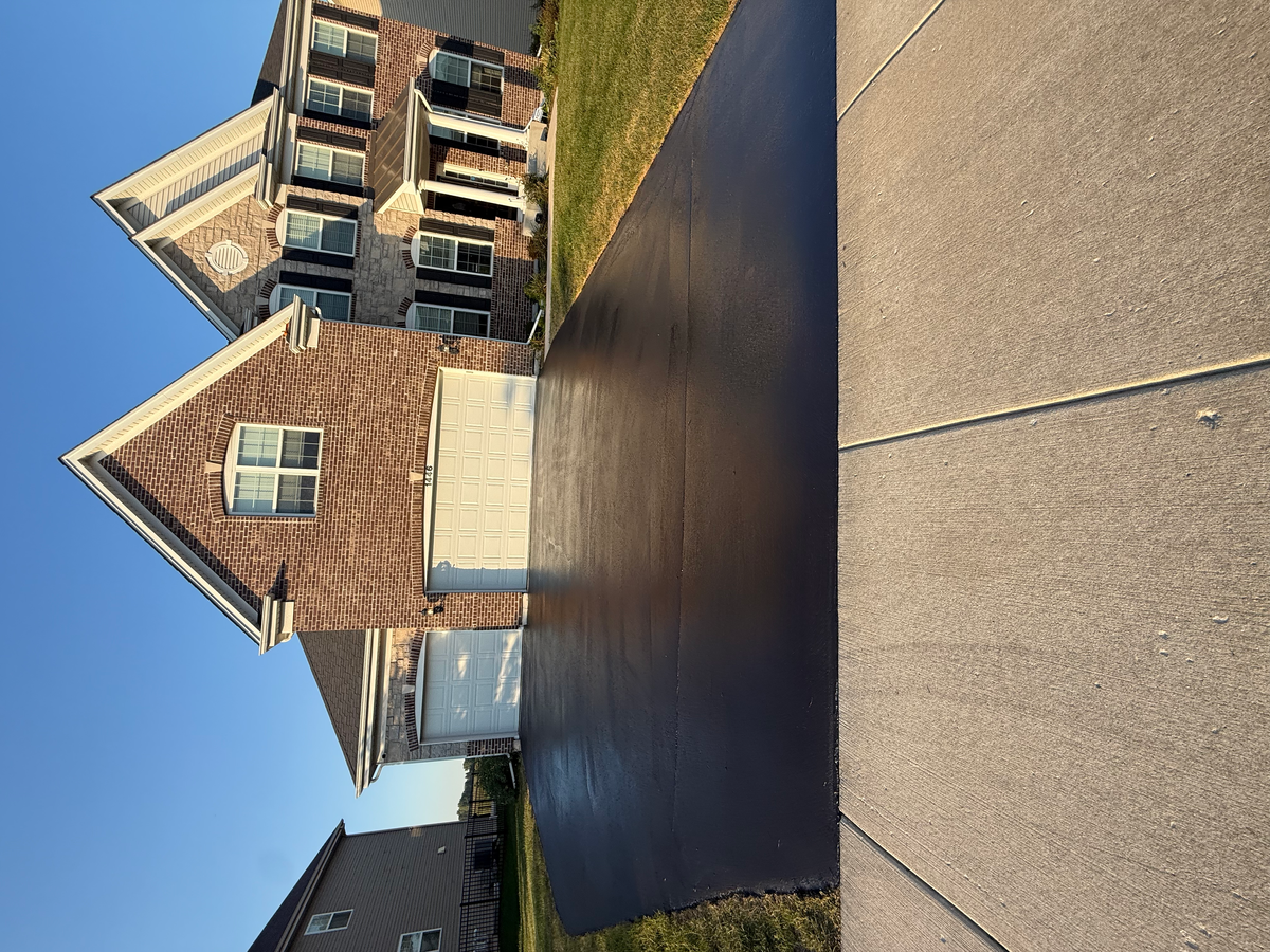 Residential Seal Coating for Black Diamond Sealcoating in St. Charles, IL