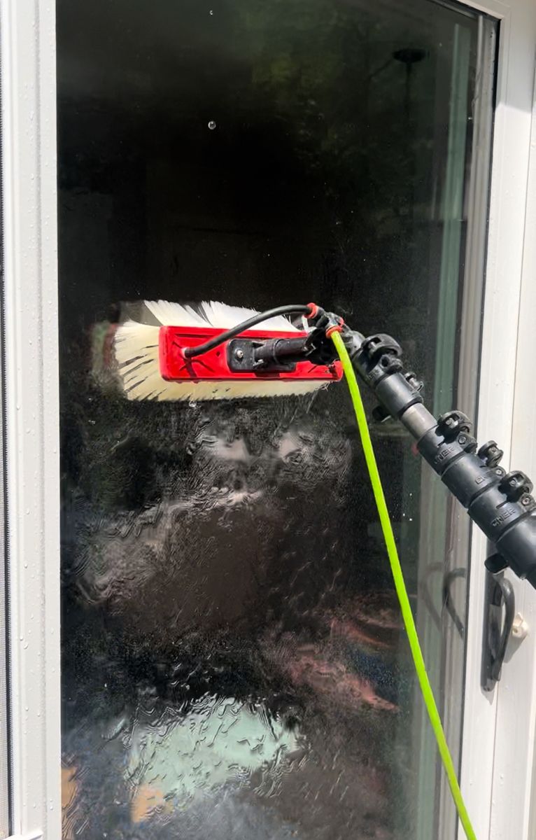 Window Cleaning for 4U Pressure Washing in Huntersville, NC