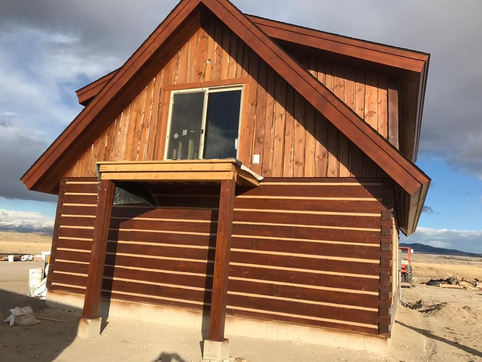 Staining for True Blue Logworks LLC in Corvallis, MT