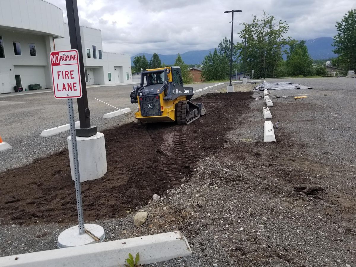 Topsoil for Total Lawn Care Service in Anchorage, AK