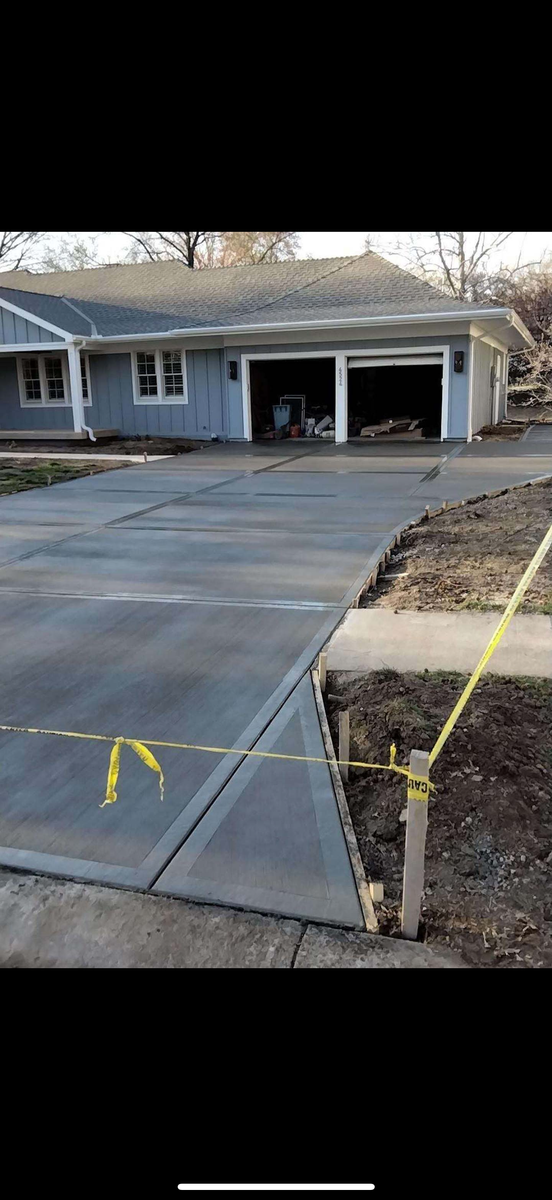 Sidewalk Installation for Evolution Construction Concrete LLC in Nevada, TX