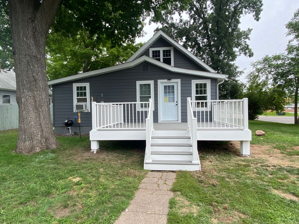 Siding for CM Contracting, LLC  in Milaca, MN